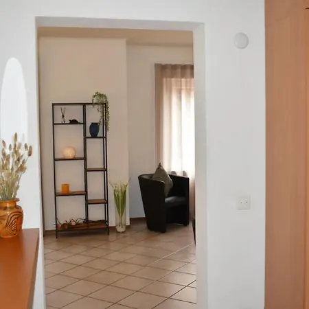 아파트 Al Passetto - 15 Min Walk From Piazza Grande *